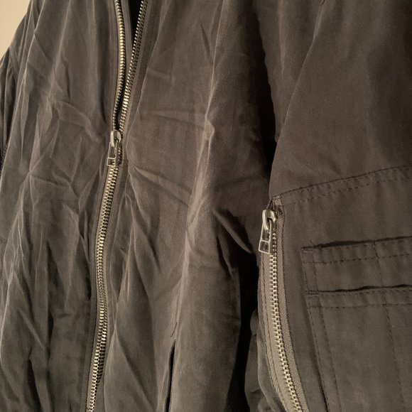 Urban Outfitters Jacket - Picture 3 of 4